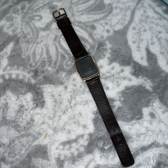 Men’s Vintage Mickey Mouse watch - Picture 5 of 6